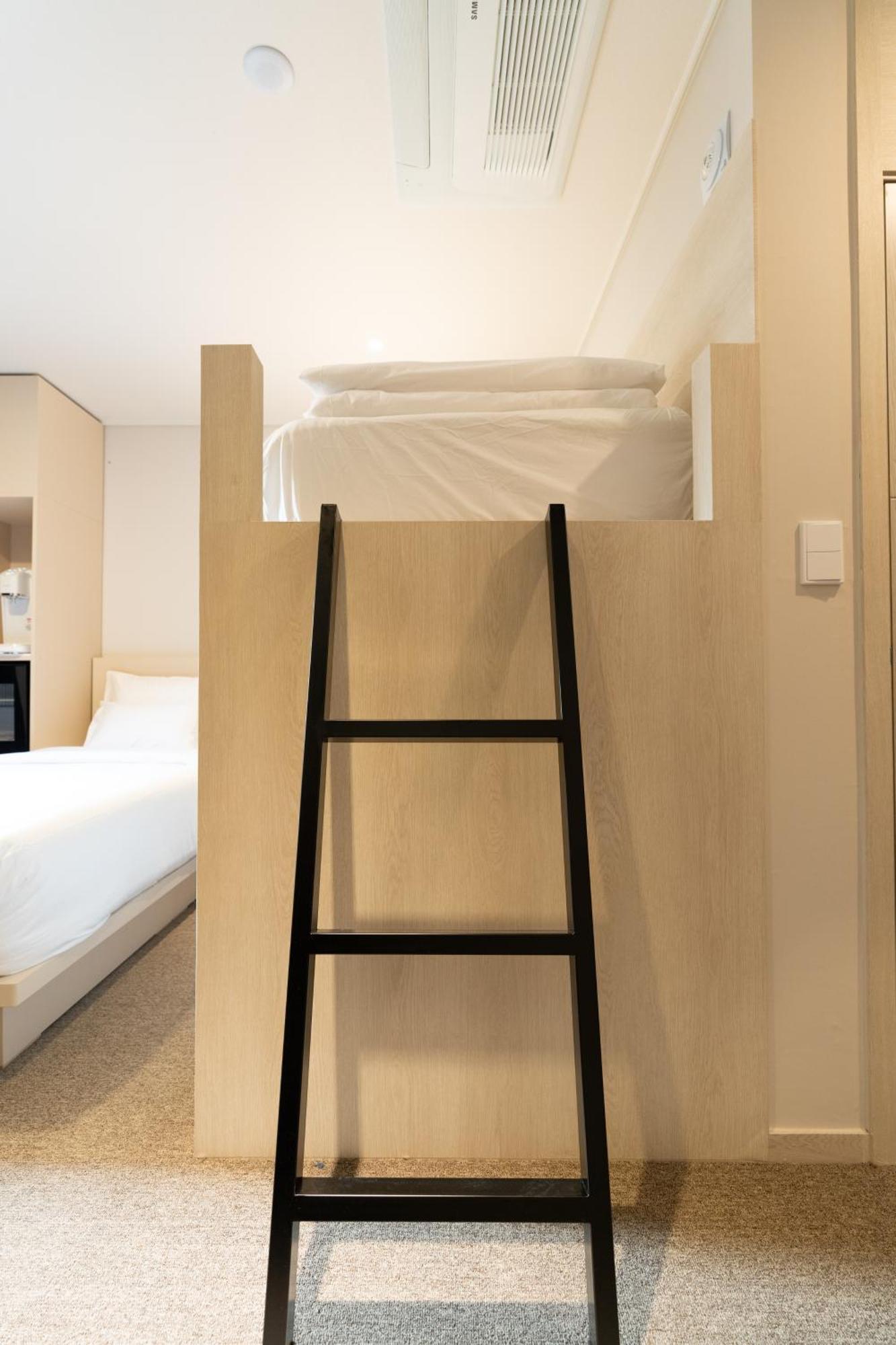 Hotel Myeongdongjang 4*