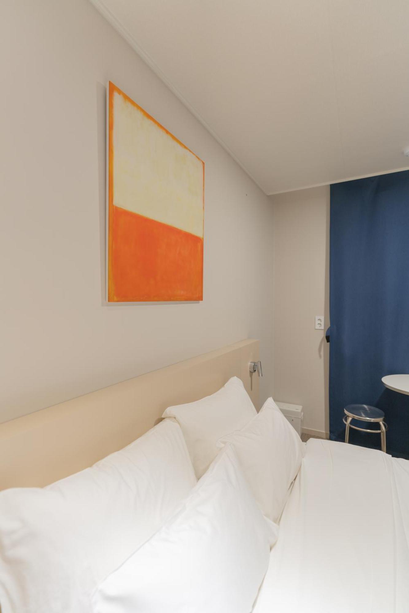 Myeongdongjang Hotel 4*